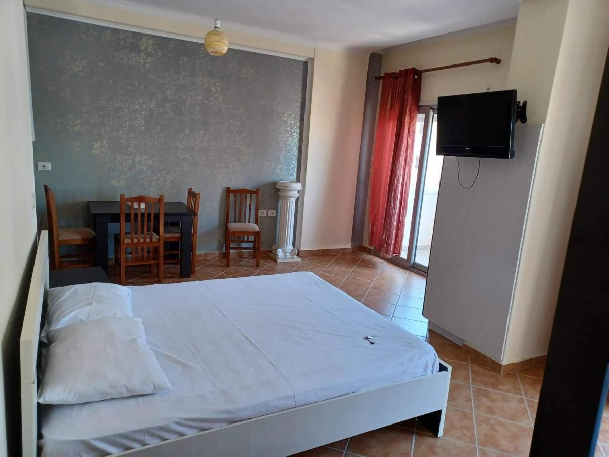 Ari Apartaments Влёра Экстерьер фото