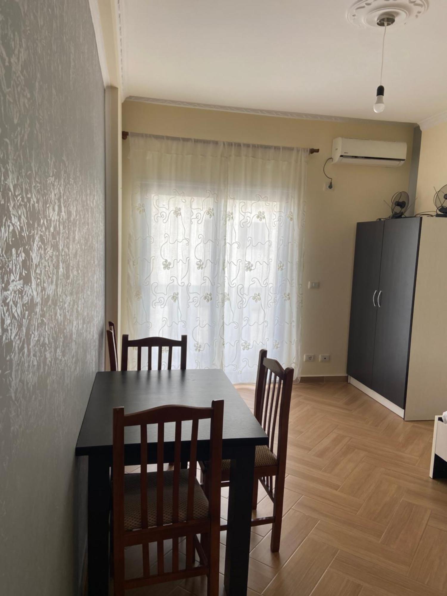Ari Apartaments Влёра Экстерьер фото